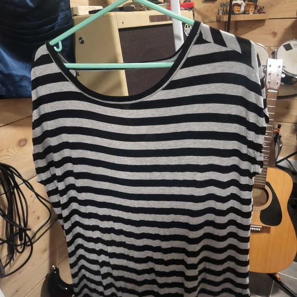 Cyrus grey and black strip loose top - Picture 1 of 4